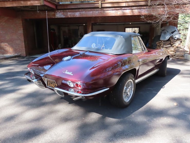 1964-chevrolet-corvette-stingray-roadster-image-48