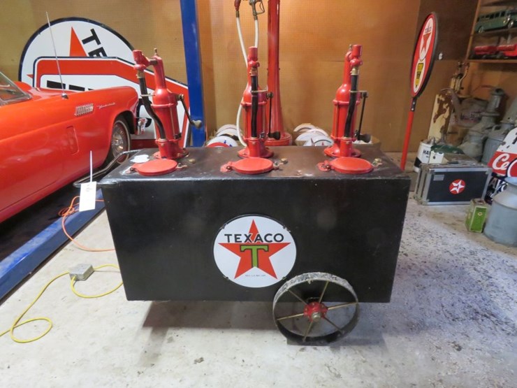 restored-texaco-lubster-cart-on-steel-wheels-image-2