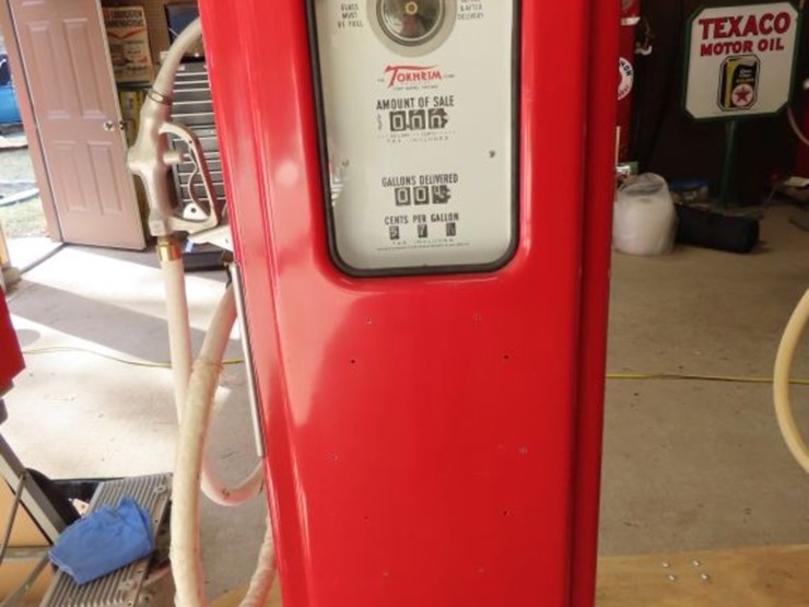 tokheim-double-sided-restored-computing-gas-pump-with-texaco-globe-image-8