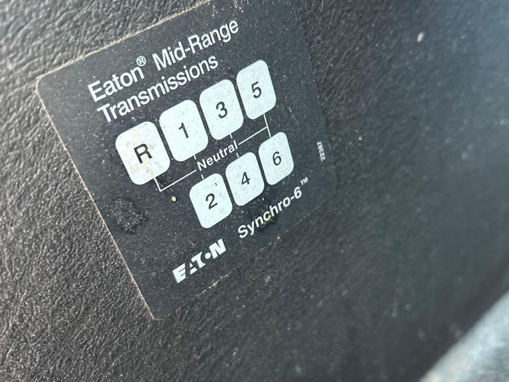 2010-international-durastar-4400-image-34