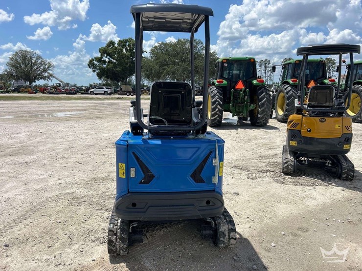 2026-cfg-industrial-dm20ym-mini-excavator-image-17