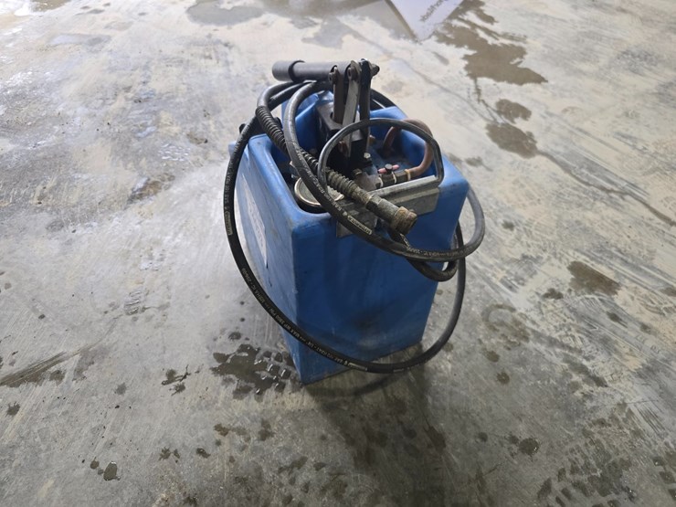 #24033-•-hydraulic-shoring-pump-image-3