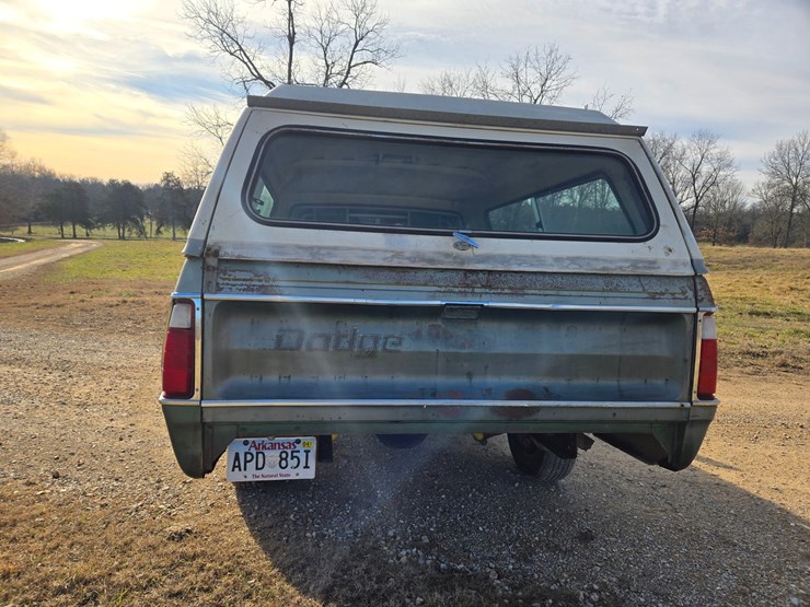 1977-dodge-150-image-12