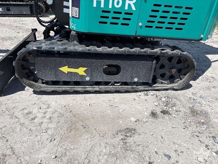 2026-cfg-industrial-h16r-mini-excavator-image-10