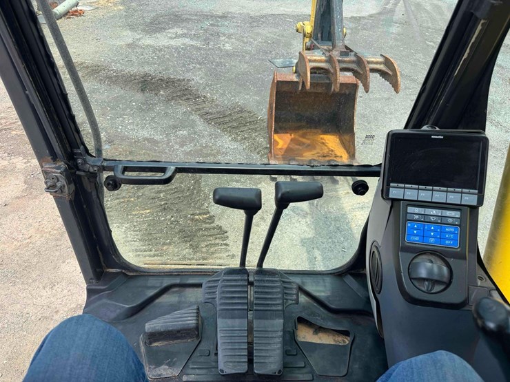 2019-komatsu-pc170lc-11-image-30