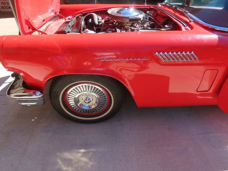 1957-ford-thunderbird-convertible-image-28
