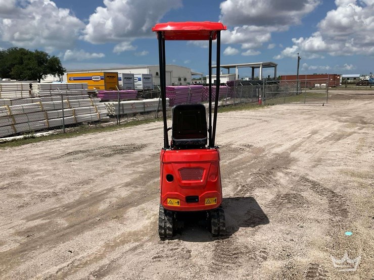 2025-me15-mini-excavator-image-22