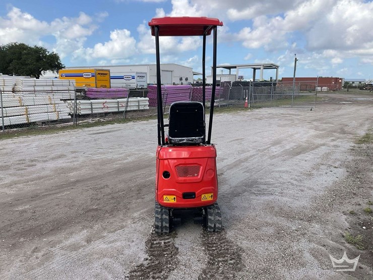 2025-me15-mini-excavator-image-22