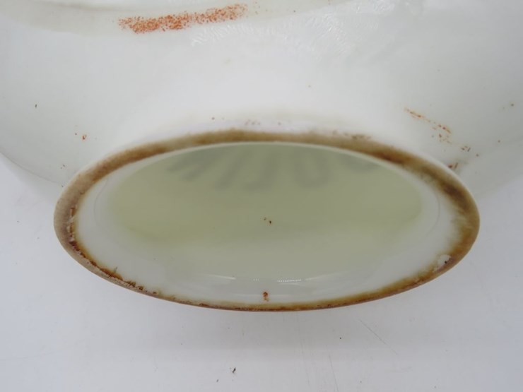 that's-good-gulf-gasoline-milk-glass-globe-image-6