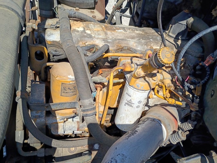 #24215-•-1999-gmc-c7500-bucket-truck-image-20