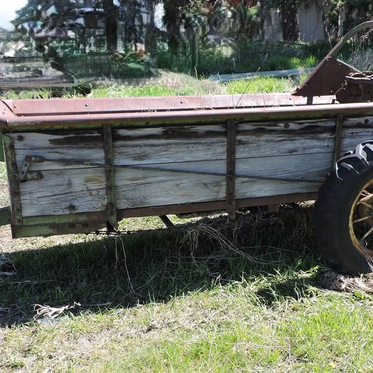 JOHN DEERE 240