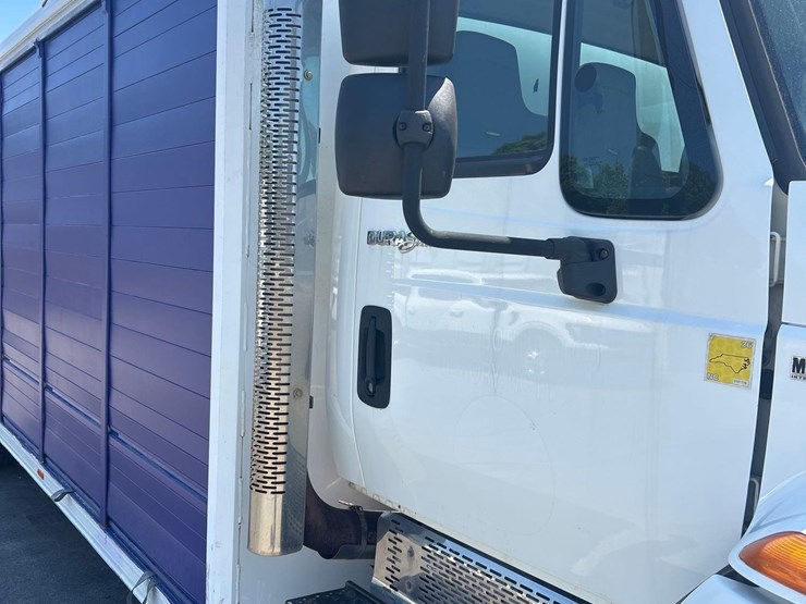 2010-international-durastar-4400-image-8