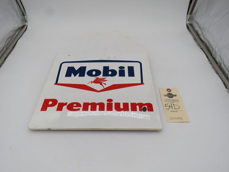 mobil-premium-porcelain-gas-pump-plate-image-1
