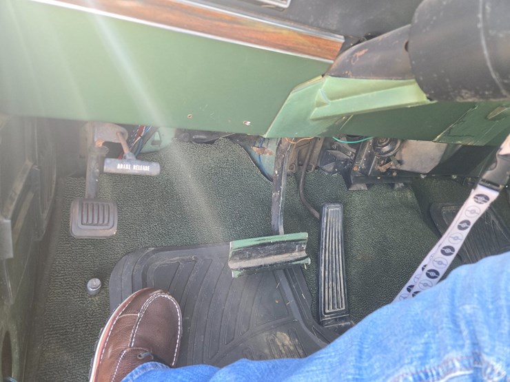 1977-dodge-150-image-50