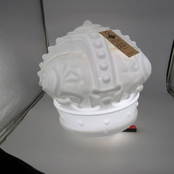 White Red Crown Gas Pump Globe