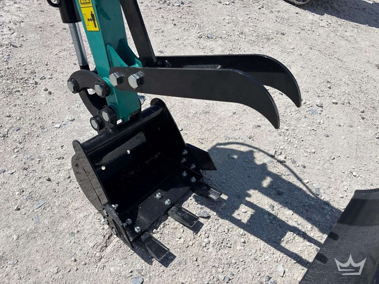 2026-cfg-industrial-h16r-mini-excavator-image-6