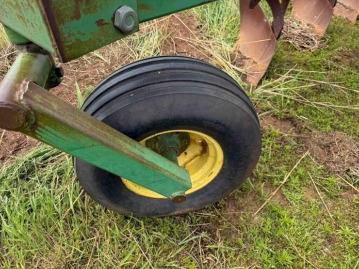 john-deere-2800-image-2