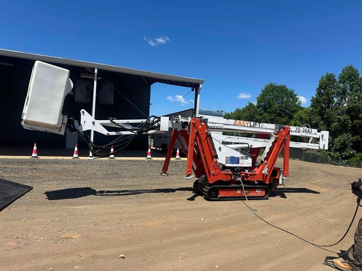 2021-easy-lift-r210-image-4