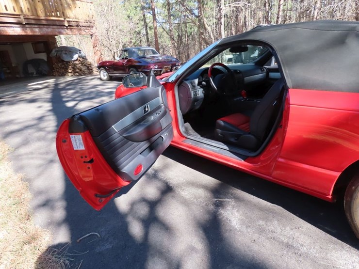 2003-ford-thunderbird-roadster-image-15