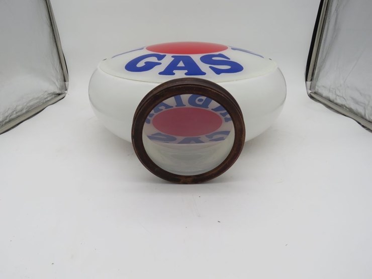 indian-gas-pump-globe-image-8