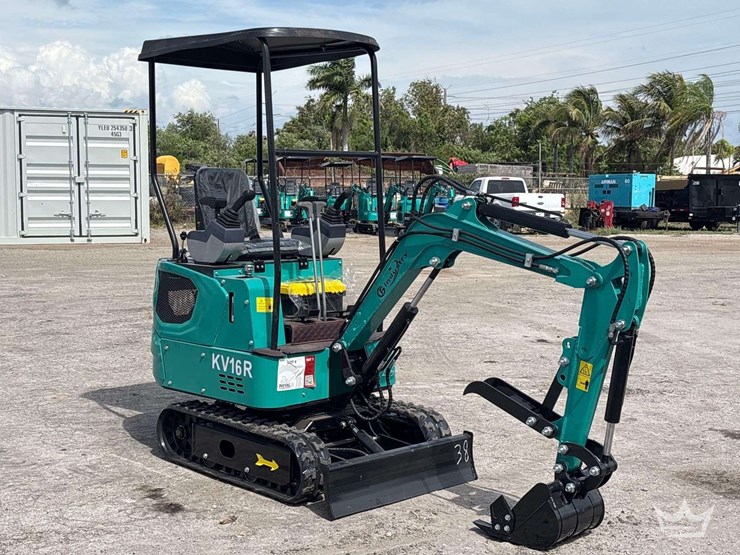 2026-cfg-industrial-kv16r-mini-excavator-image-2