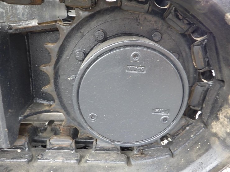 komatsu-pc28uu-image-30