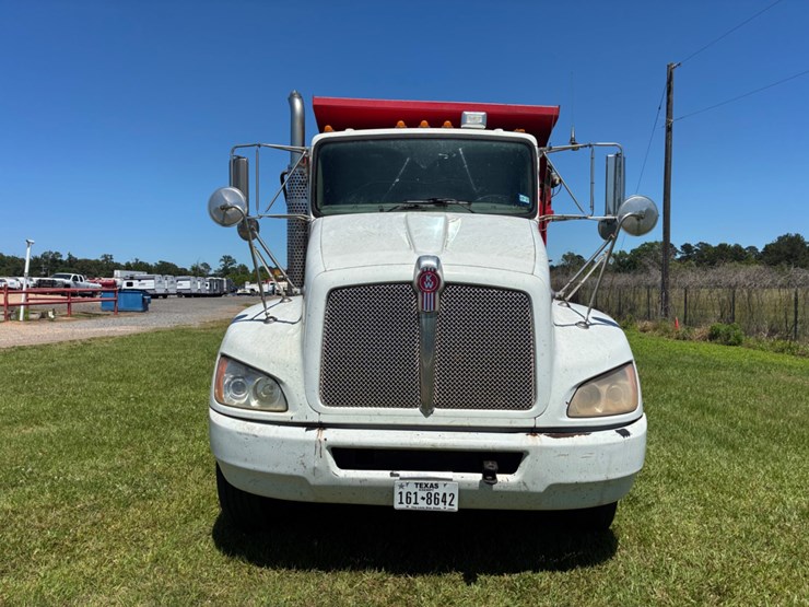 2012-kenworth-t370-image-2