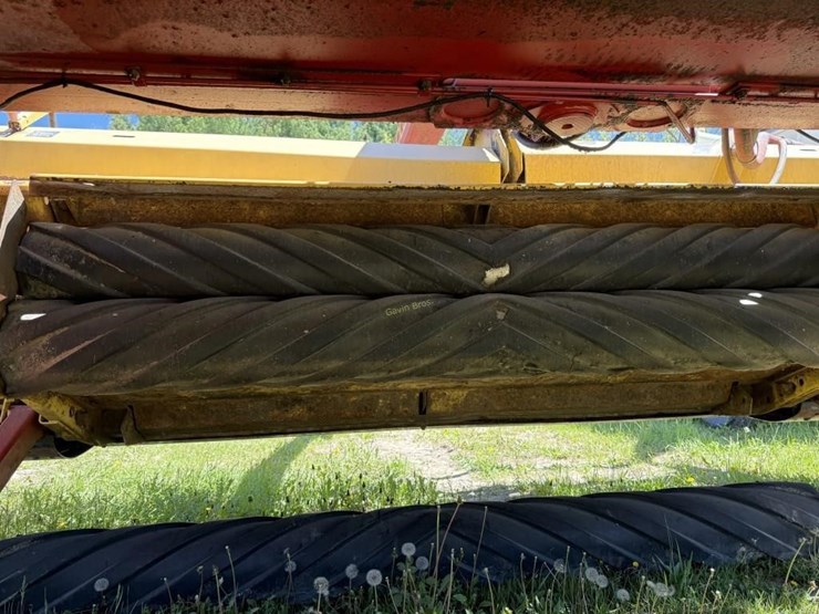 new-holland-1475-image-9