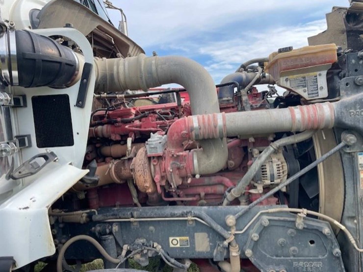 2019-kenworth-t800-image-9