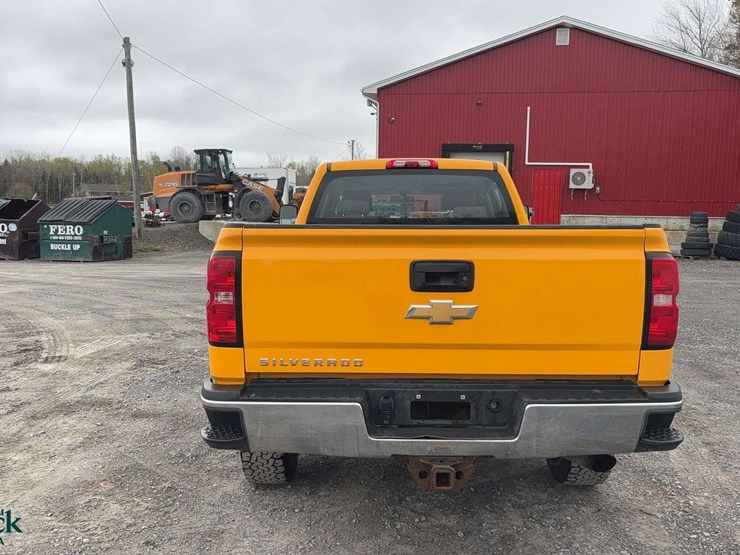 2016-chevrolet-silverado-3500hd-image-4
