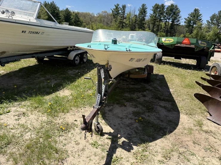 1960-renken-16'-fiberglass-boat-image-3