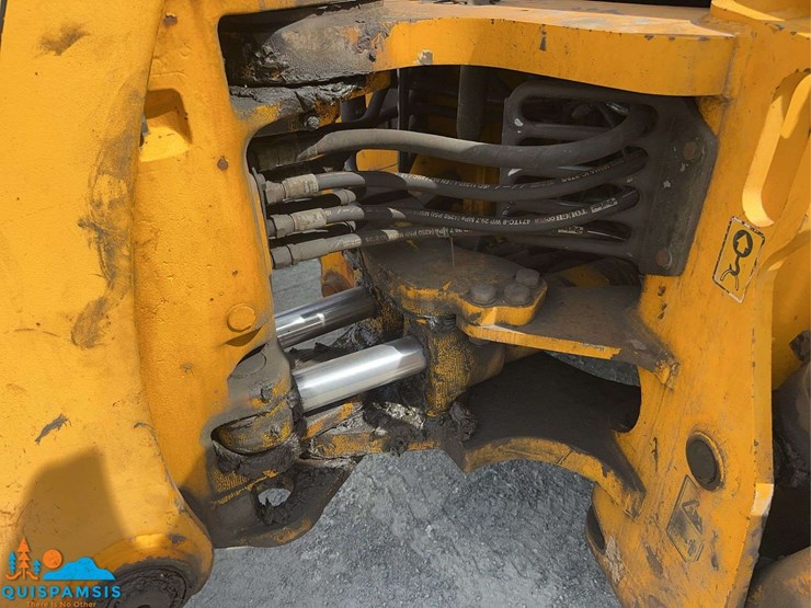 2013-jcb-3cx-image-19