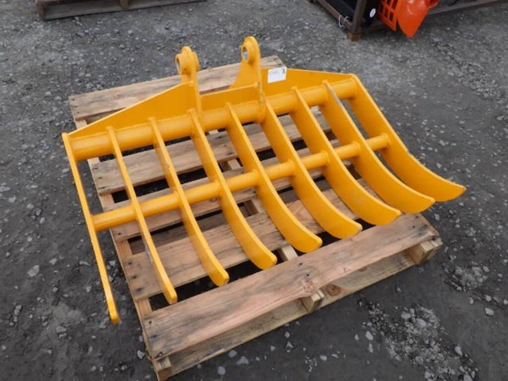 caterpillar-307-image-4