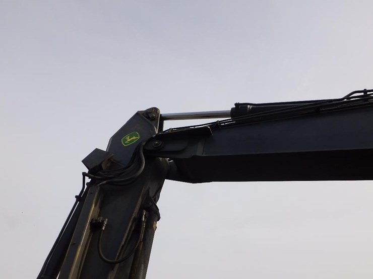 2017-deere-3754g-image-12