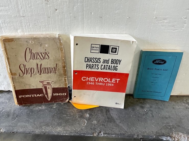 #5410-•-vintage-ford,-gm,-and-pontiac-manuals-(las-cruces,-nm)-image-1