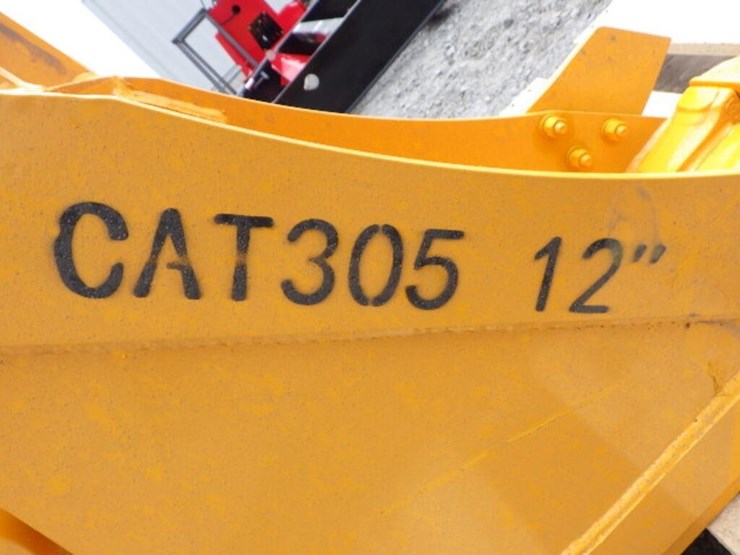 caterpillar-305-image-5