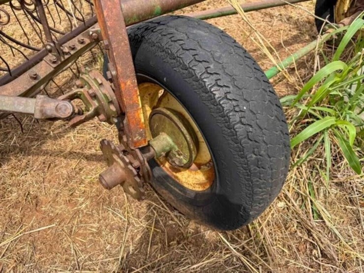 john-deere-896-image-8