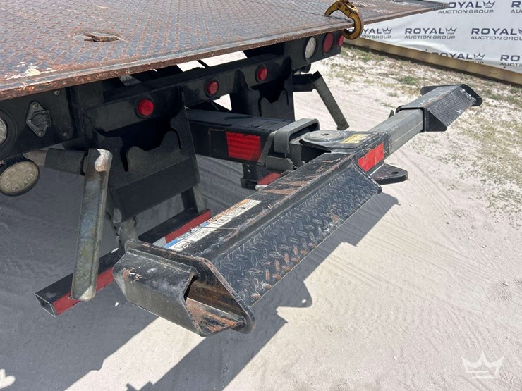 2022-ram-5500-chassis-20ft.-rollback-truck-image-33
