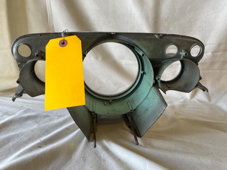 #5376-•-1957-chevrolet-bel-air-instrument-cluster-bezel-(las-cruces,-nm)-image-9