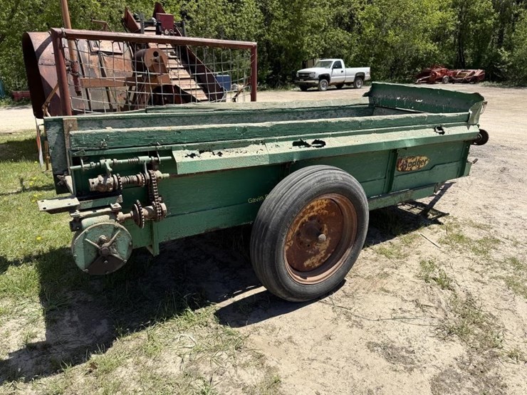 badger-wood-hauler-trailer-image-6