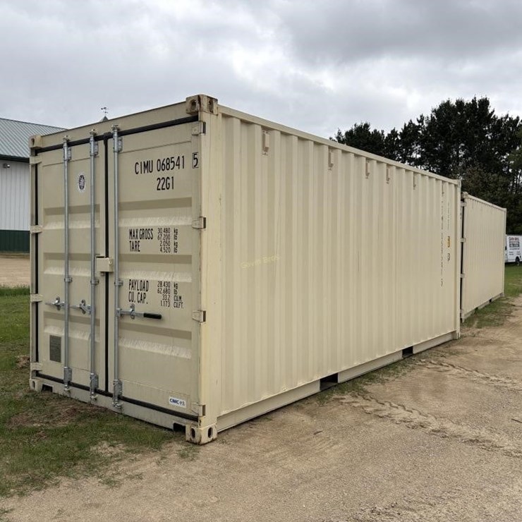 20' x 8'6" Container