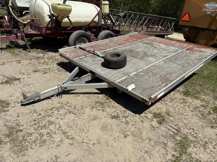 100"-x-10'-sled-bed-snowmobile-trailer-image-1