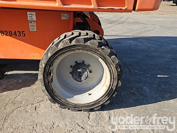 jlg-660sj-image-17