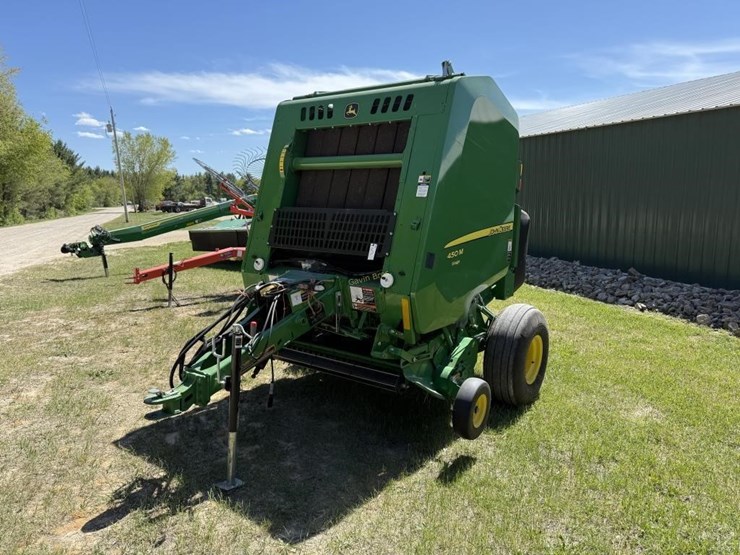 john-deere-450m-image-1