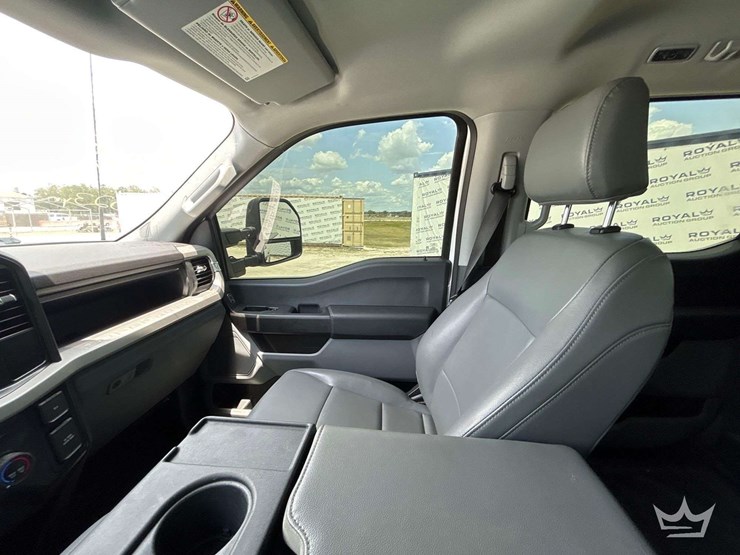 2023-ford-f250-image-20