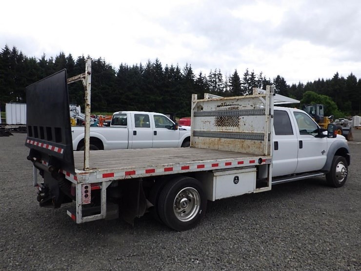 2011-ford-f550-image-5