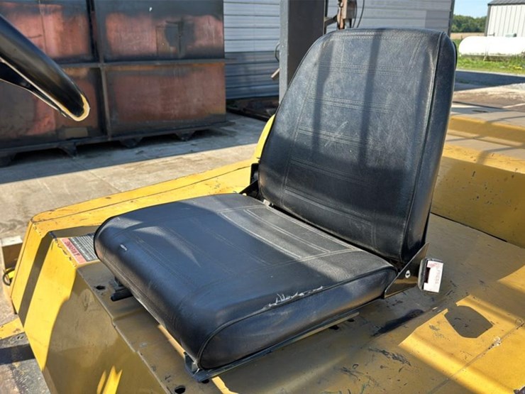 caterpillar-dp40-image-16