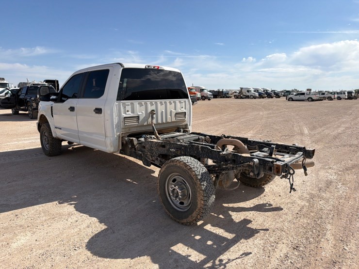 2018-ford-f350-image-7