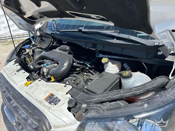 2018-ford-transit-image-8