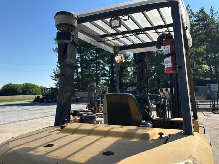 caterpillar-dp40-image-34